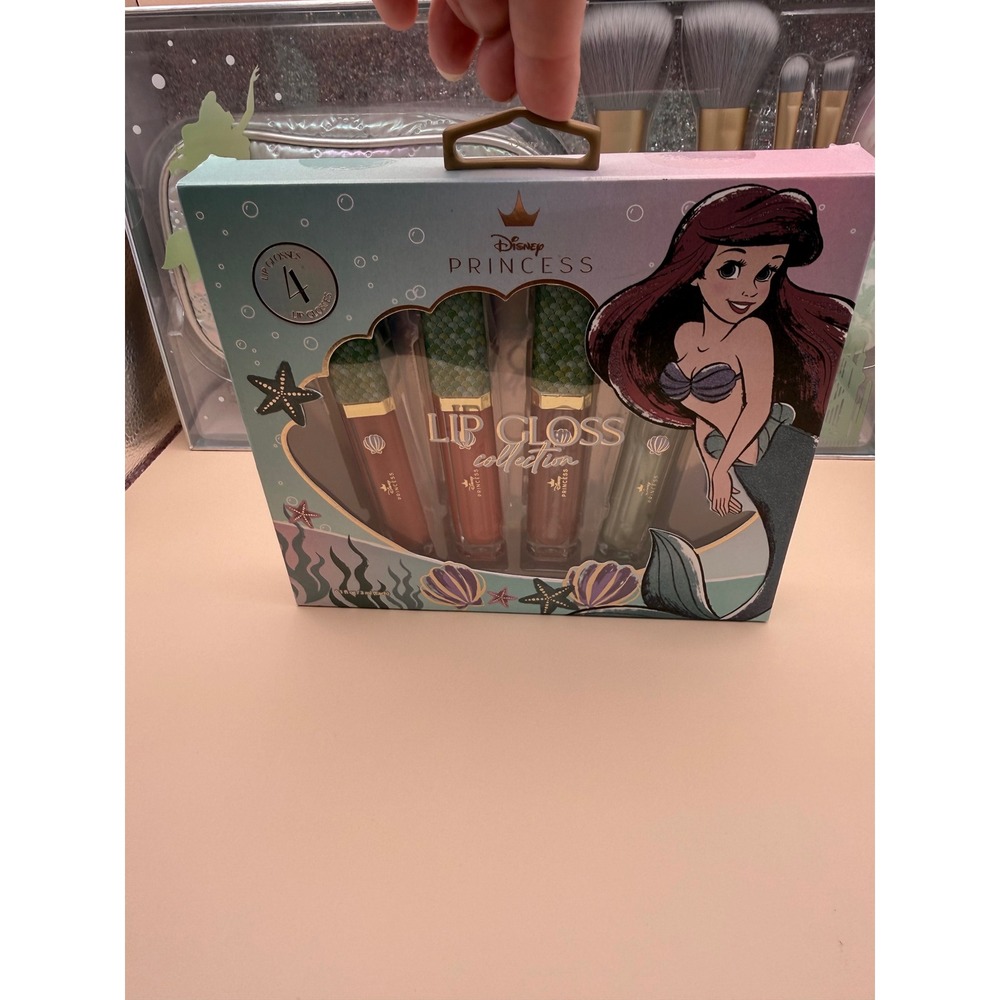 Disney The Little Mermaid Ariel Cosmetics Bundle Makeup Palette Brushes Gloss - Picture 14 of 16